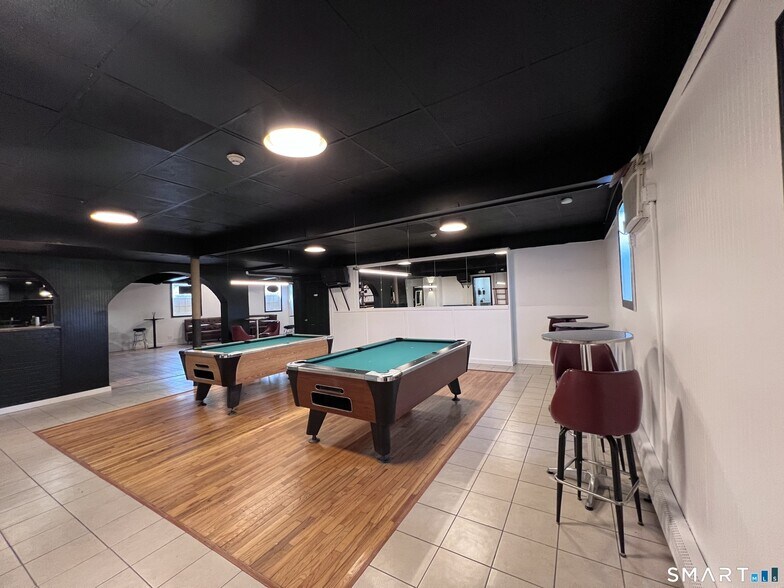 More Photos Of 2 West Ave, Bridgeport Storefront Retail Residential For Lease