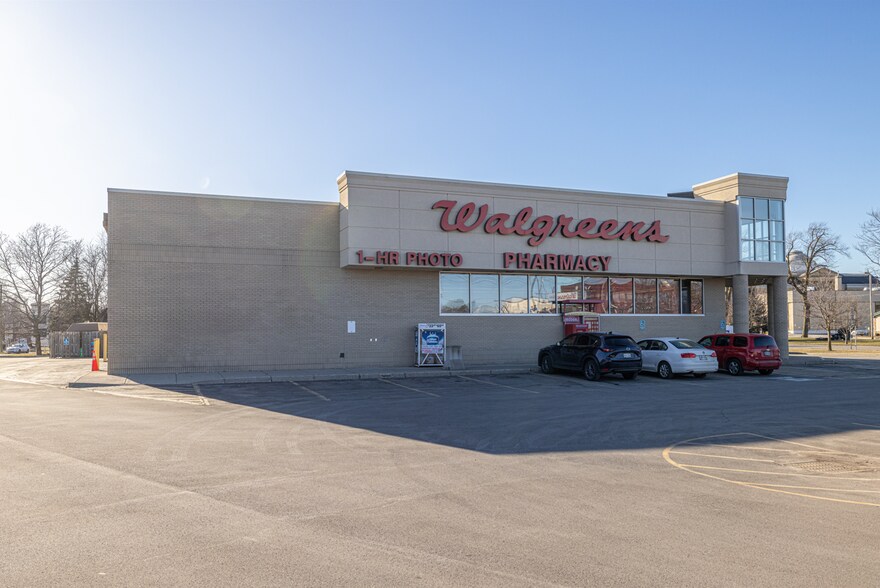 More Photos Of 5 N Transit St, Lockport Drugstore For Sale
