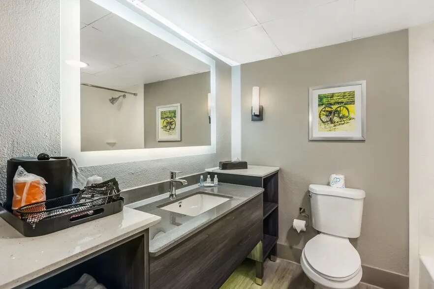 More Photos Of 2227 Old Fort Pky, Murfreesboro Hotel For Sale