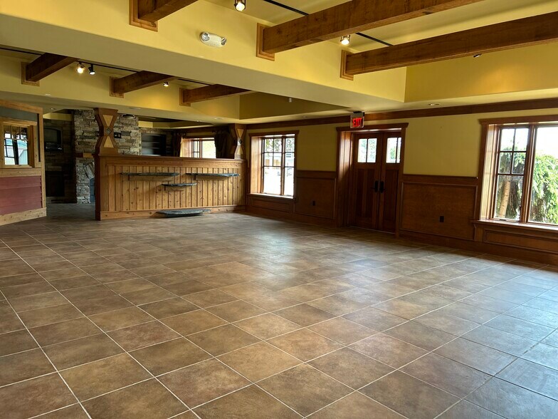 More Photos Of 4946 Main St, Onekama General Retail For Sale