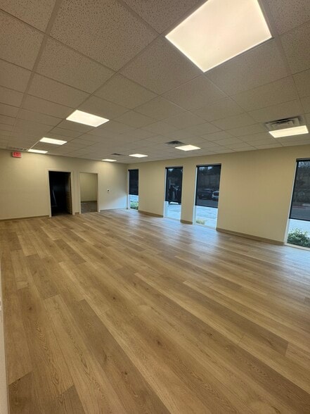 More Photos Of 12801 Anderson Mill Rd, Austin Medical For Sale