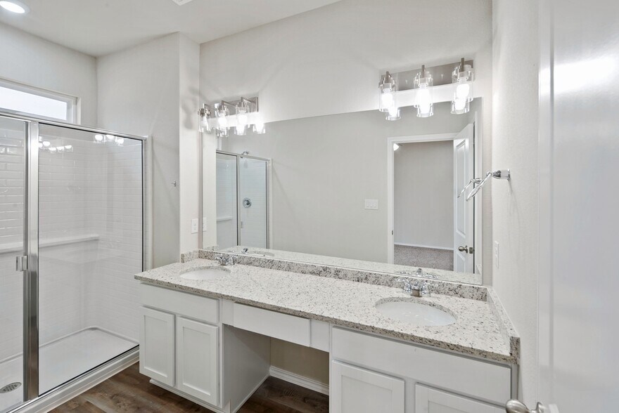 More Photos Of 3501 Renfro St, Burleson Apartments For Sale