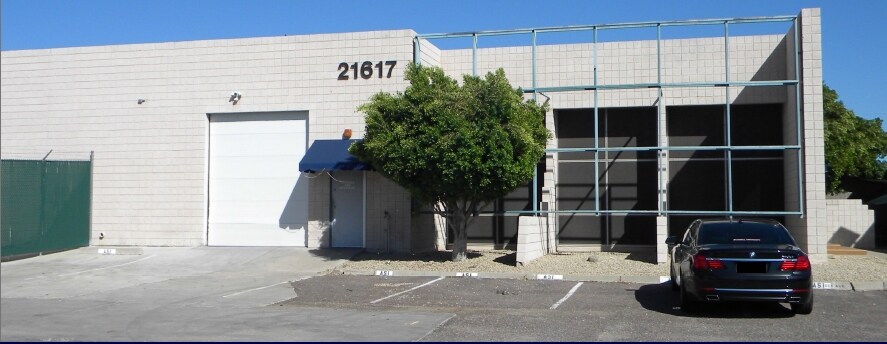 More Photos Of 21617 N 2nd Ave, Phoenix Warehouse For Lease