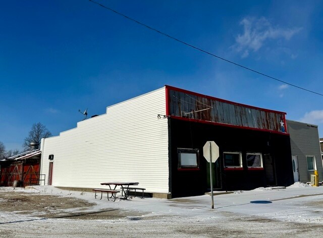 Primary Photo Of 100 N Chicago St, Magnolia General Retail For Sale