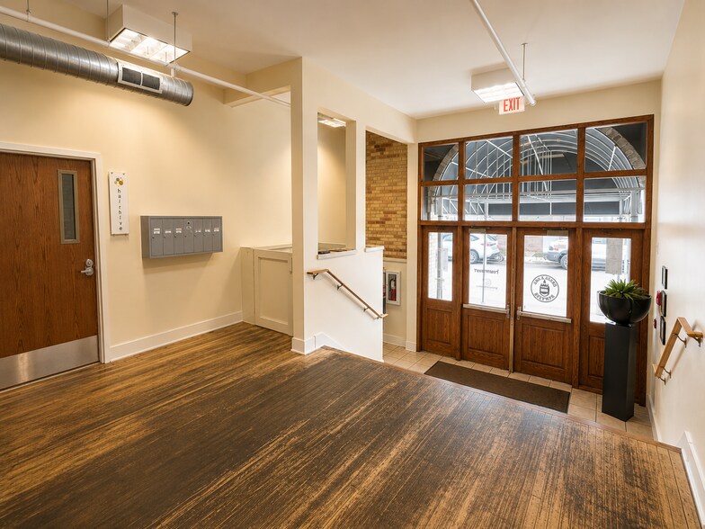 More Photos Of 17 S 2nd St, Grand Haven Loft Creative Space For Sale