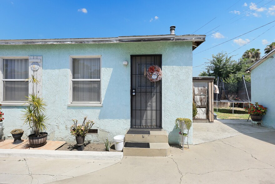 More Photos Of 4950 Passons Blvd, Pico Rivera Multifamily For Sale