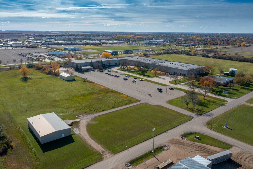 More Photos Of 2914 Industrial Ave, Aberdeen Manufacturing For Lease