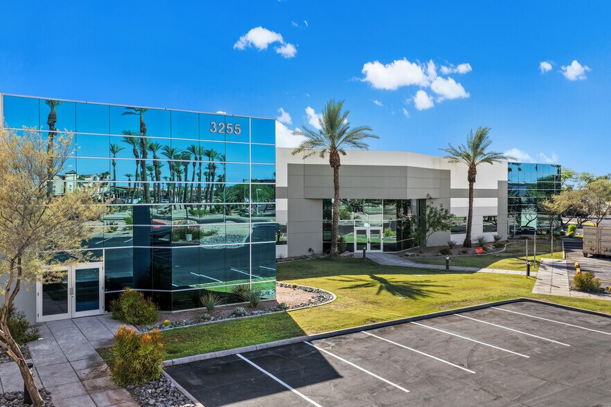 More Photos Of 3255 E Elwood St, Phoenix Light Distribution For Lease