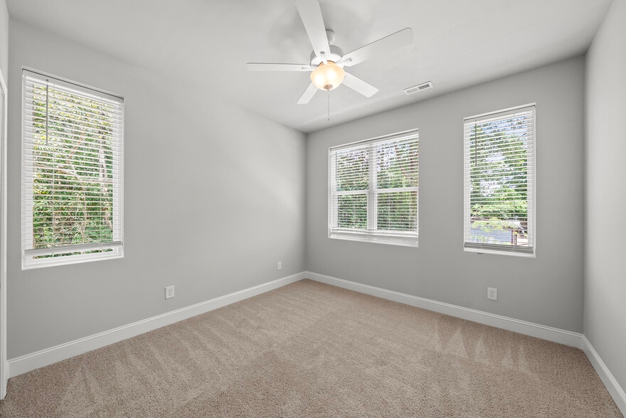 More Photos Of 4204 Reavis Rd, Raleigh Multifamily For Sale