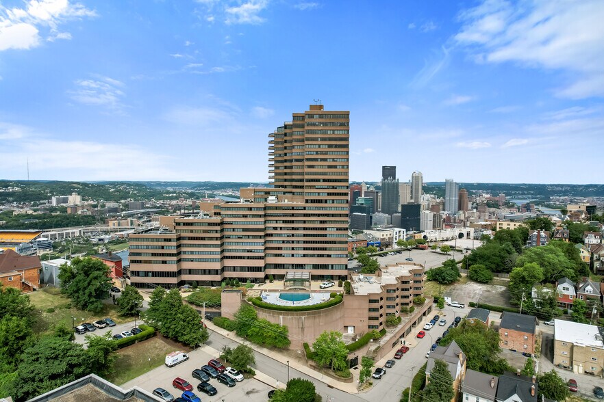 More Photos Of 1301 Grandview Ave, Pittsburgh Office For Sale