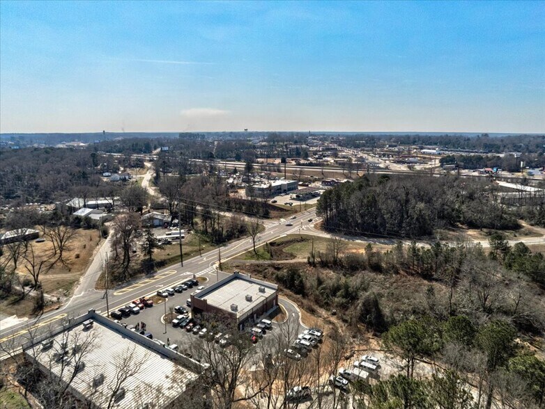 More Photos Of 438 Cabiness Road, Forsyth Storefront Retail Office For Sale