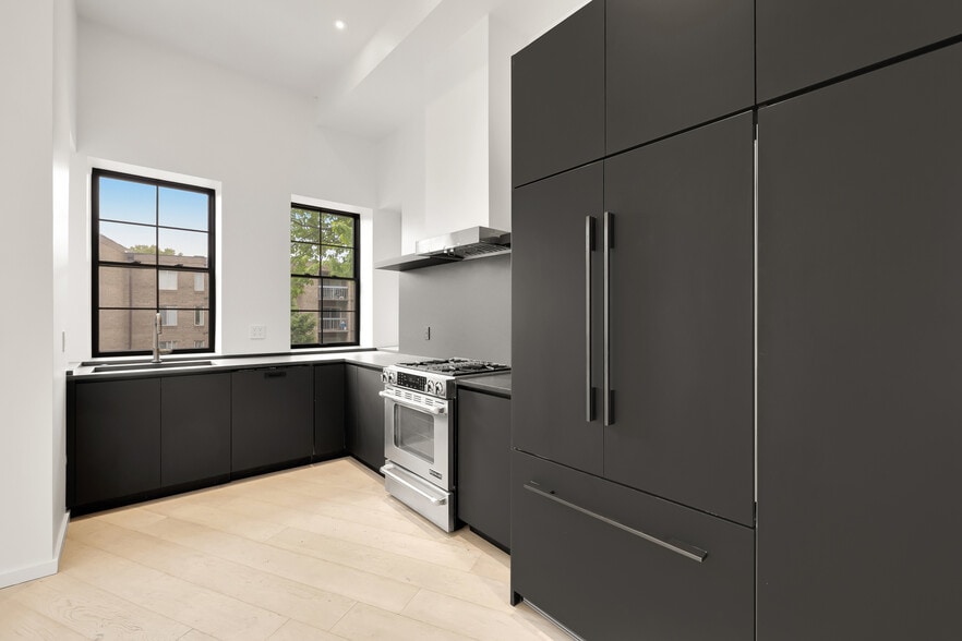 More Photos Of 1451 Maryland Ave NE, Washington Apartments For Sale