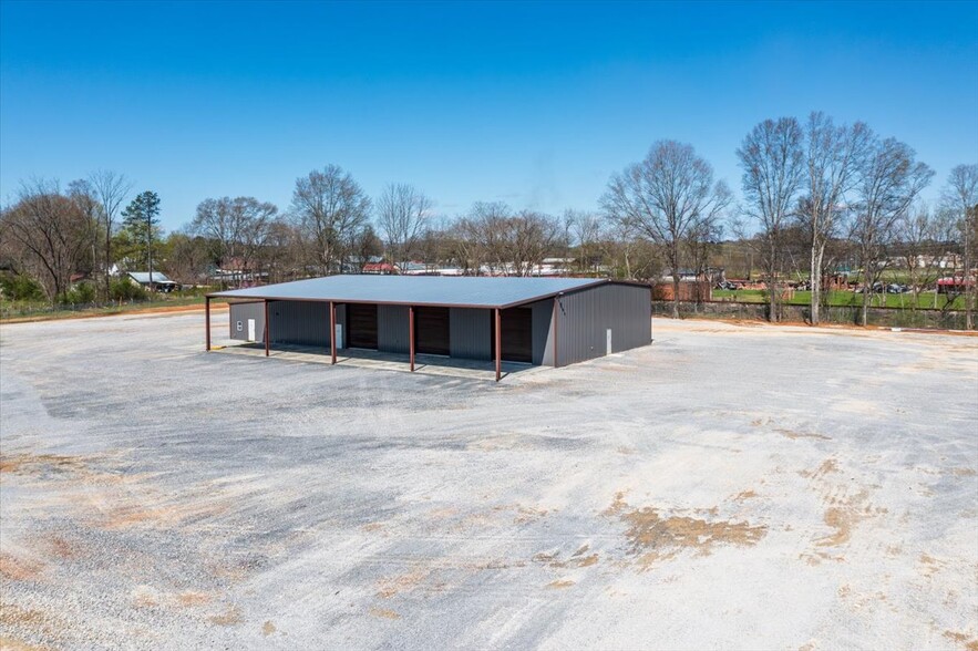 Primary Photo Of 130 Jackson st, Cedartown Truck Terminal For Sale