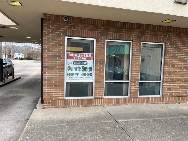 More Photos Of 373 W Main St, Sutton Bank For Sale