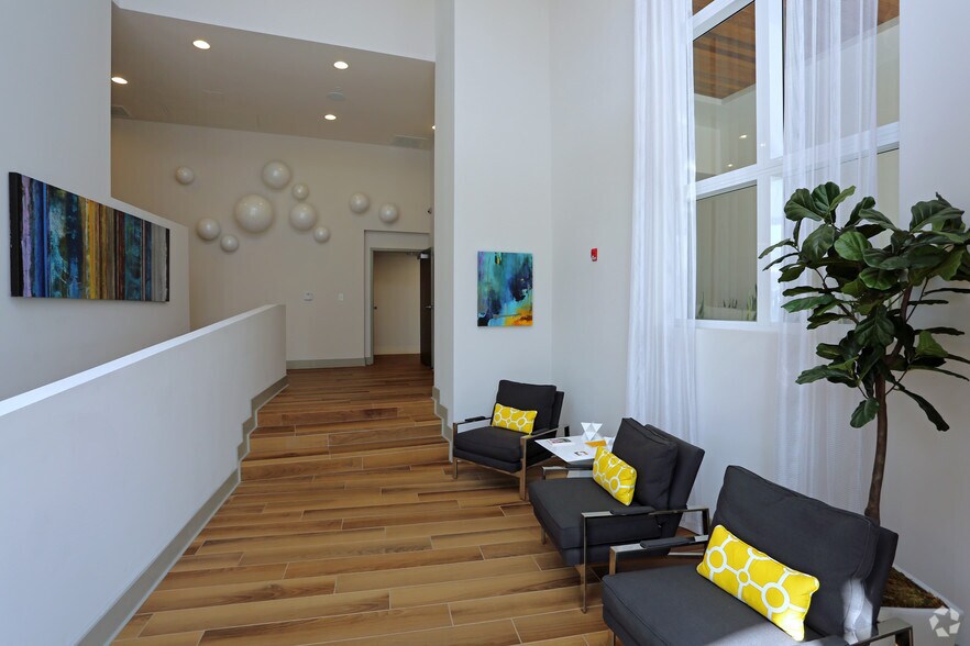 More Photos Of 190 SE 5th Ave, Delray Beach Apartments For Lease