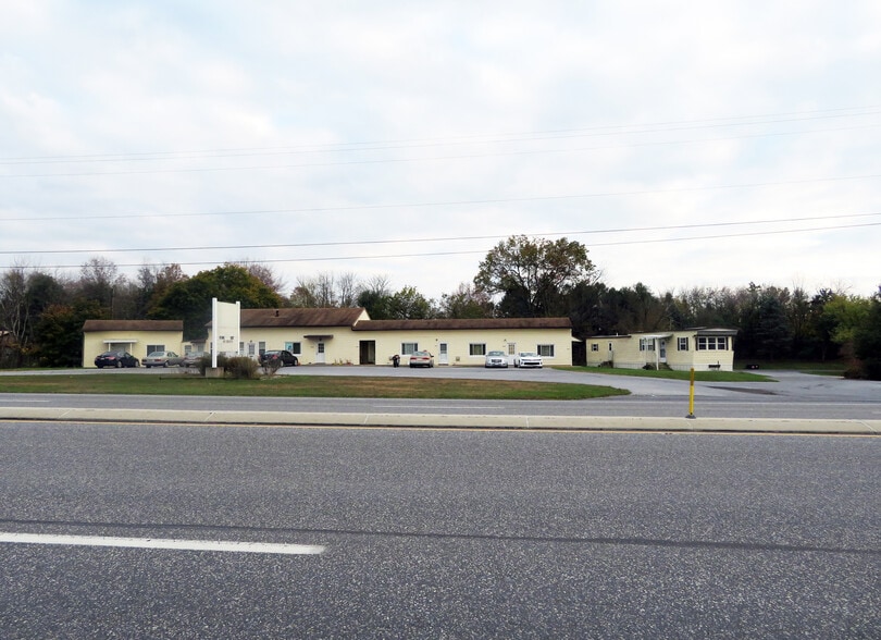 More Photos Of 9969 Allentown Blvd, Grantville Hotel For Sale
