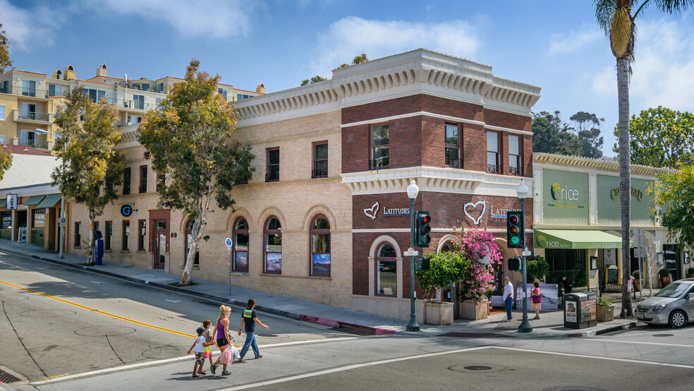 Primary Photo Of 16 N Oak St, Ventura Storefront For Lease