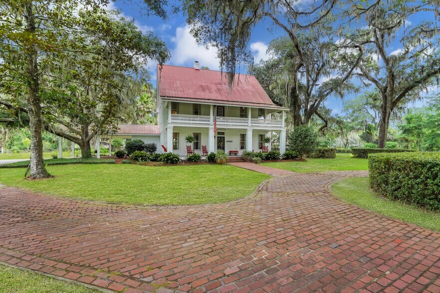 More Photos Of 1871 GA Highway 99, Brunswick Specialty For Sale