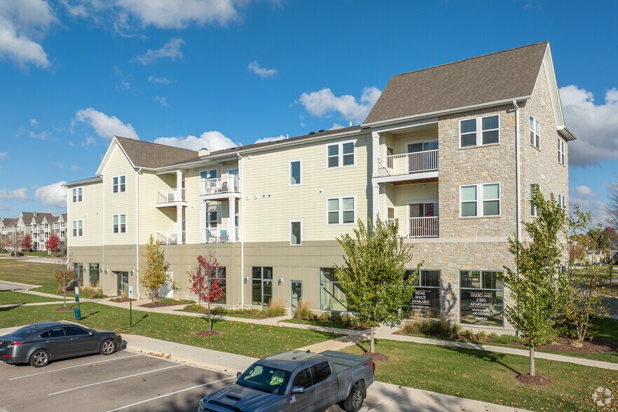 More Photos Of 39w201 Herrington Blvd, Geneva Apartments For Lease