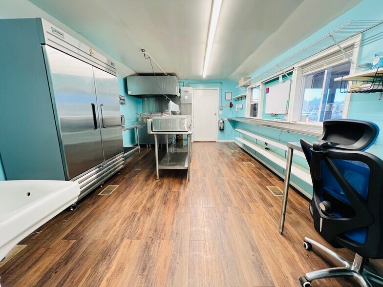 More Photos Of 128 Airport Rd, Jamestown General Retail For Sale