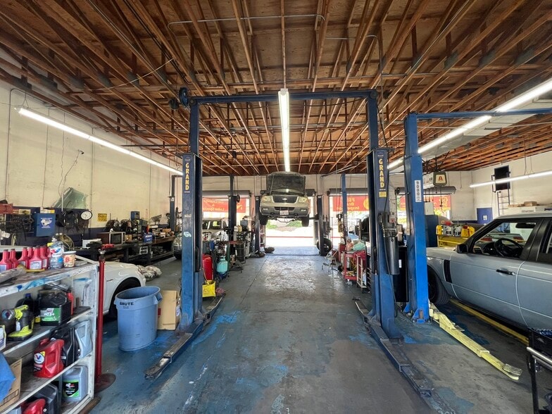 More Photos Of 151 N Rose St, Escondido Unknown For Lease