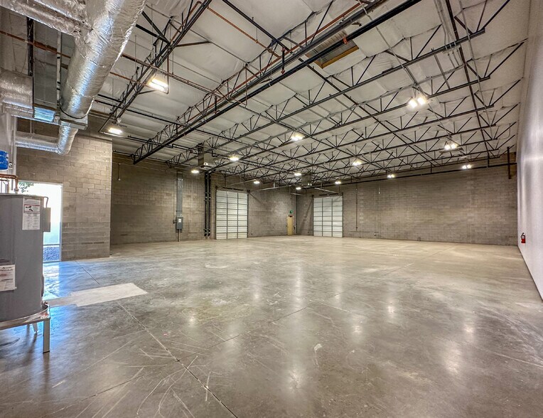 More Photos Of 3380 S Power Rd, Gilbert Unknown For Lease