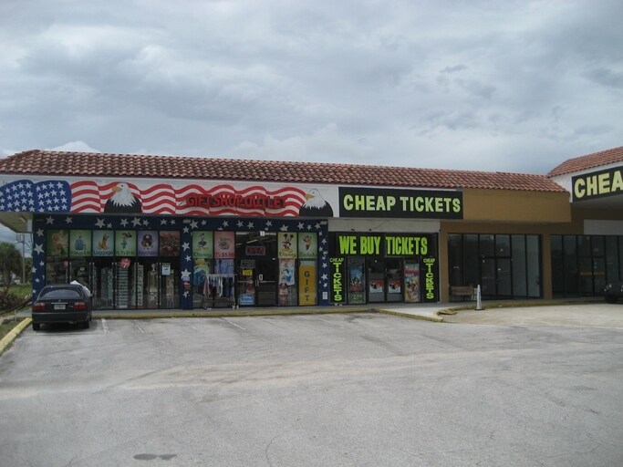 More Photos Of 9230 US Highway 192, Clermont Storefront For Lease