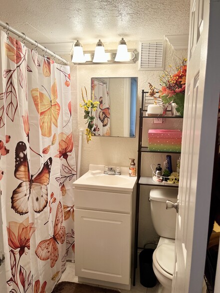 More Photos Of , Jacksonville Multifamily For Sale