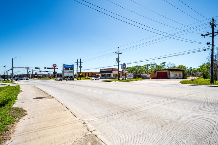More Photos Of 20110 FM 1485 Rd, New Caney General Retail For Sale