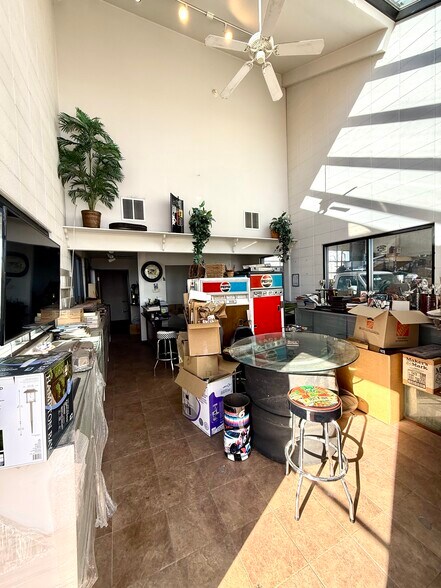 More Photos Of 5745 Independence St, Arvada Auto Repair For Sale