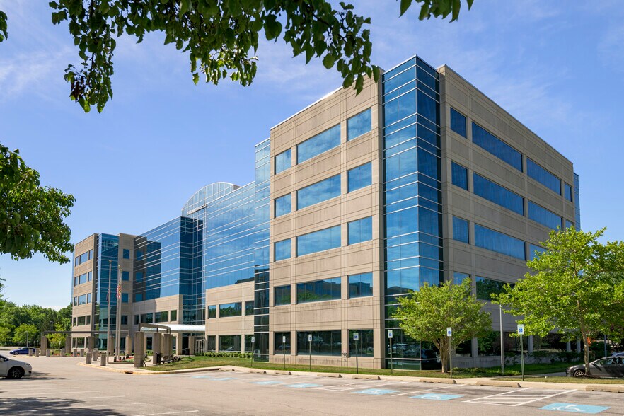 More Photos Of 2711 Technology Dr, Annapolis Junction Office For Lease