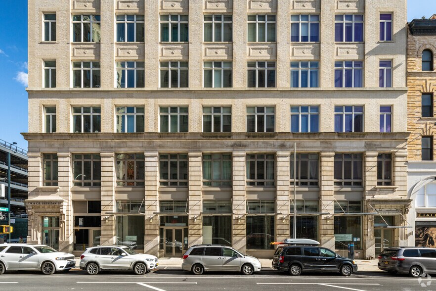 More Photos Of 129 Lafayette St, New York Apartments For Lease