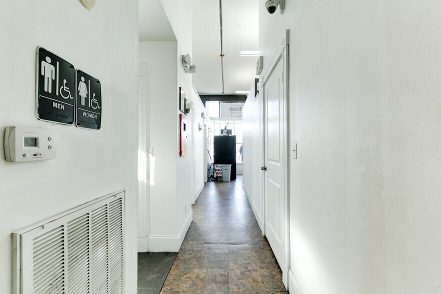 More Photos Of 712 Grove Ave, Petersburg Apartments For Sale