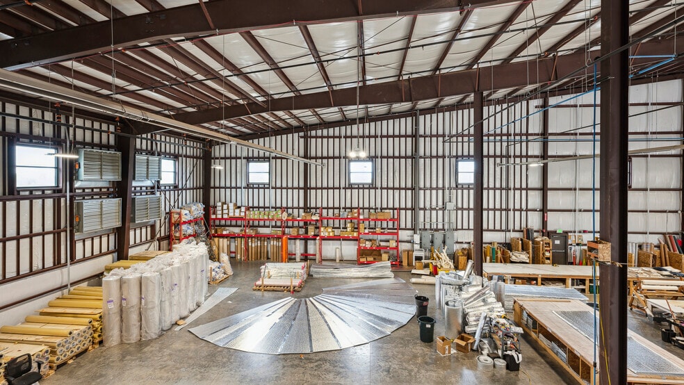 More Photos Of 1227 Mayfly Dr, Montrose Manufacturing For Sale