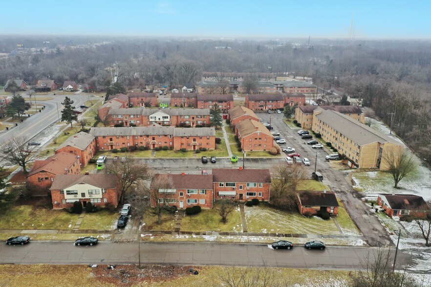 More Photos Of 12880 Dolphin St, Detroit Apartments For Sale