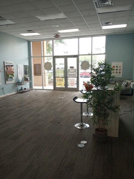 More Photos Of 8189-8259 Navarre Pky, Navarre Unknown For Lease