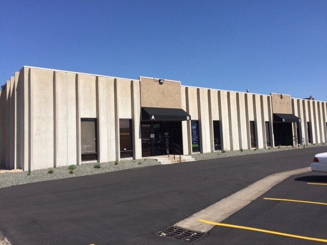 More Photos Of 1900 S Quince St, Denver Warehouse For Lease