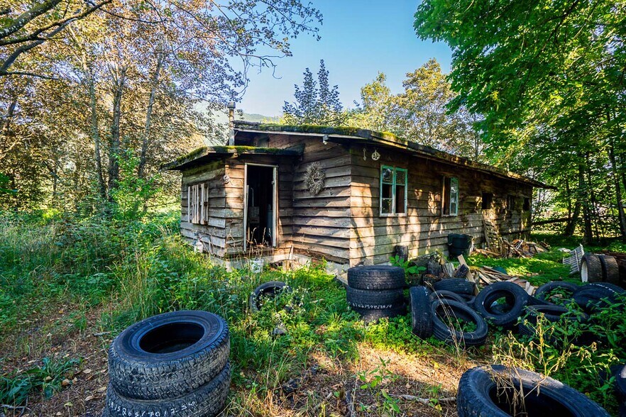 More Photos Of 3705 Hot Springs Rd, Agassiz Land For Sale