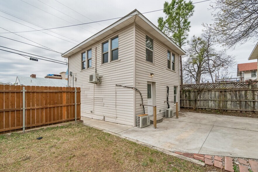 More Photos Of 740 Deans Row Ave, Norman Apartments For Sale