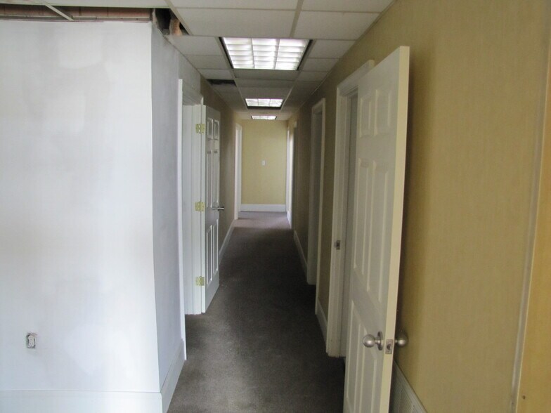 More Photos Of 124 Hospital Dr, Warner Robins Medical For Lease