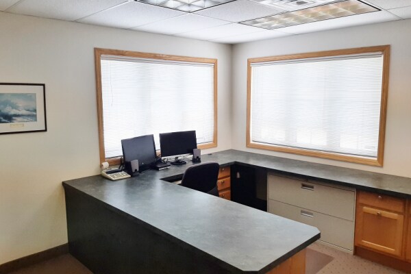 More Photos Of 342 County Road D E, Little Canada Office For Sale