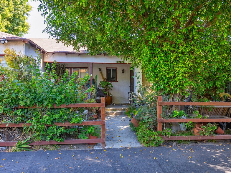 More Photos Of 5150 Riverton Ave, North Hollywood Land For Sale