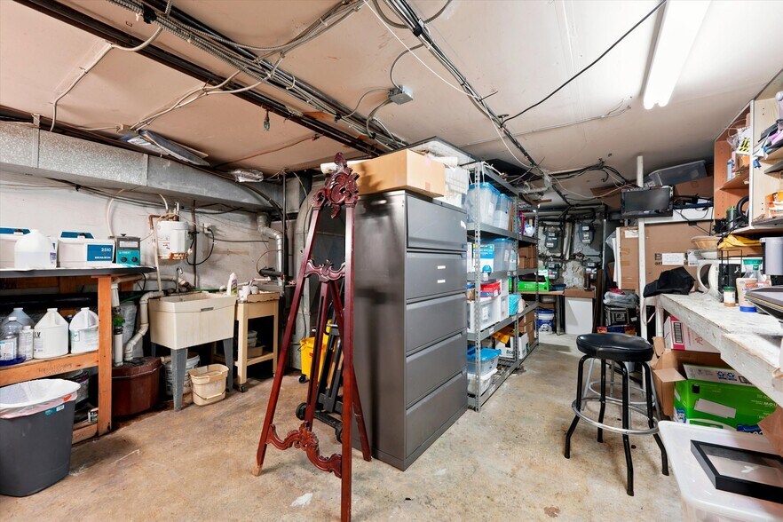 More Photos Of 617 South St, Philadelphia Apartments For Lease