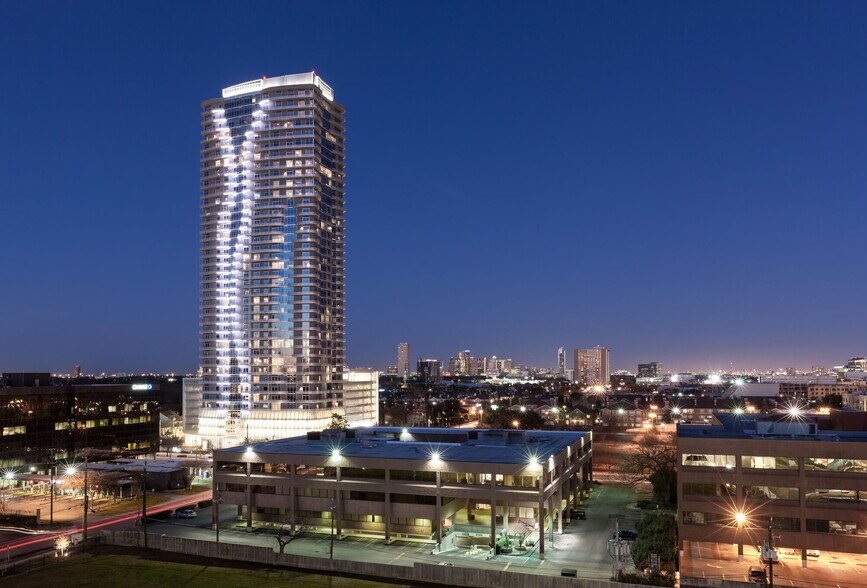 More Photos Of 2929 Weslayan St, Houston Apartments For Lease