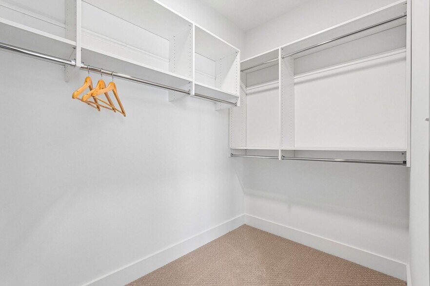 More Photos Of 3558 Elm St, Atlanta Apartments For Lease