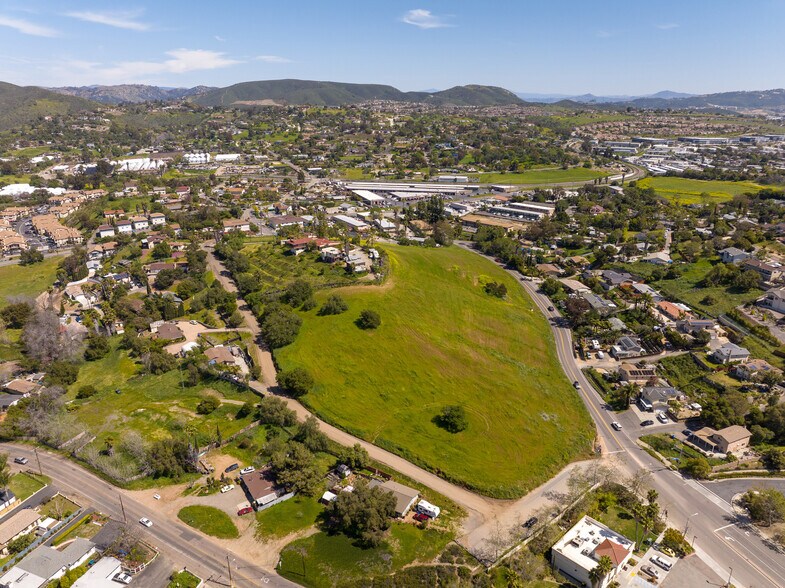 More Photos Of 0 Primrose Ave, Vista Land For Sale