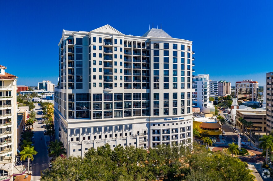 More Photos Of 50 Central Ave, Sarasota Apartments For Lease