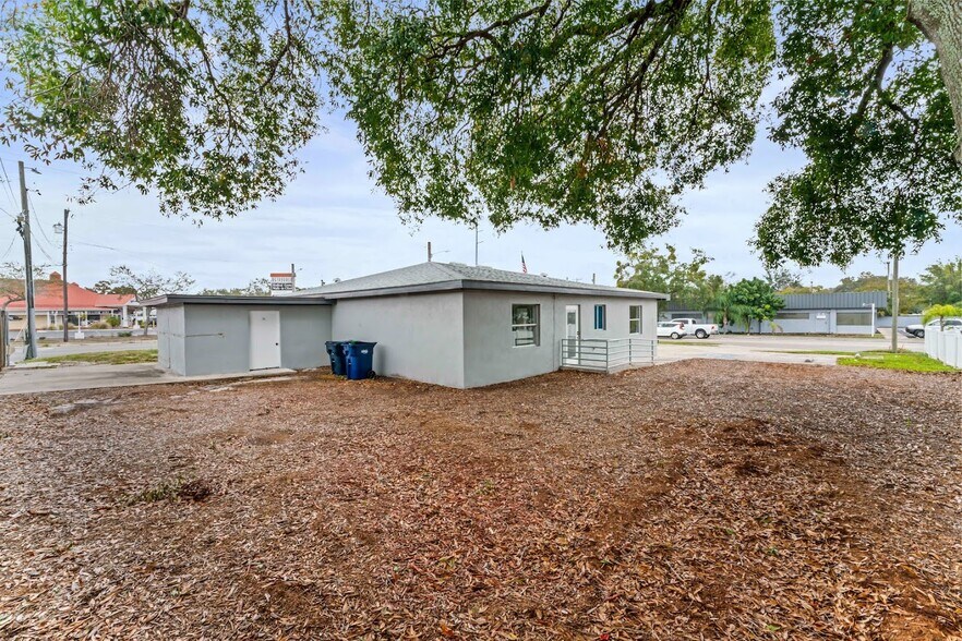 More Photos Of 1000 N MacDill Ave, Tampa Medical For Lease