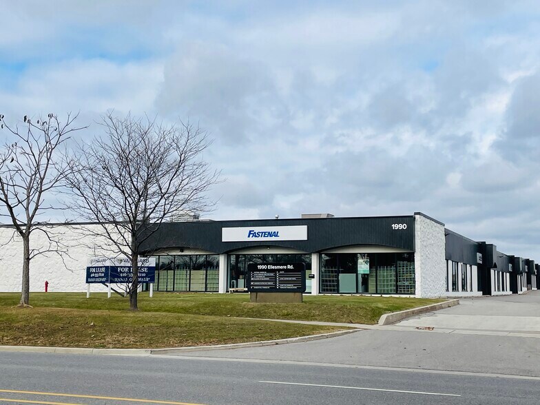 More Photos Of 1990 Ellesmere Rd, Toronto Warehouse For Lease