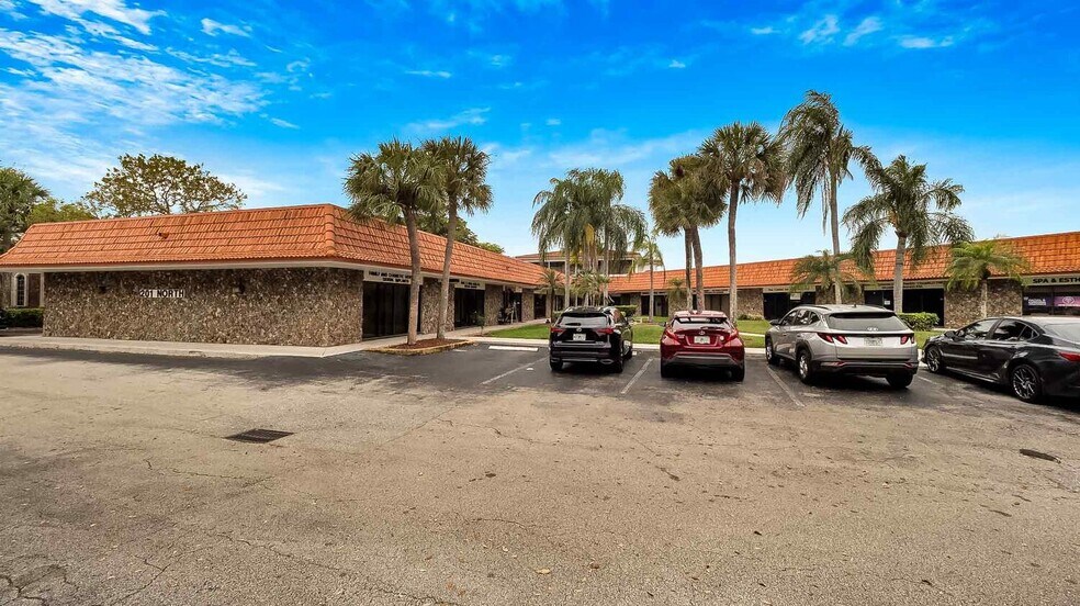 More Photos Of 201 N University Dr, Plantation Medical For Sale